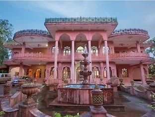 Hôtel Vrindavan Retreat à Kochi Extérieur photo